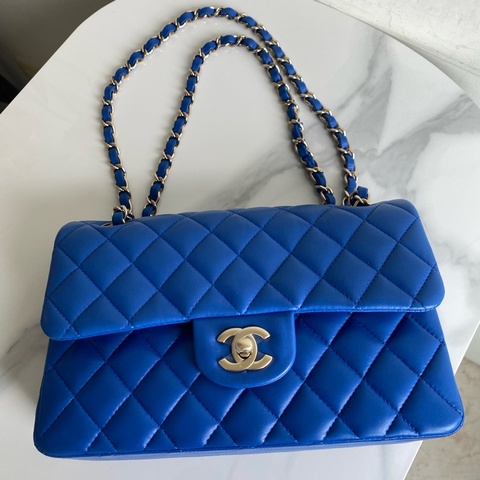 Chanel 藍色金釦 CF