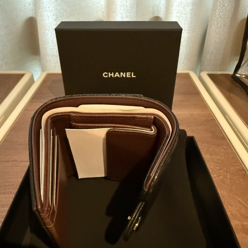 chanel coco短夾 淡金扣荔枝牛皮-3