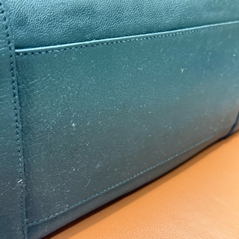 真品 LOEWE AMAZONA 黑色小牛皮包 豆腐包 小方包 枕頭包-39