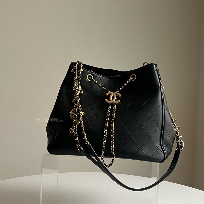 CHANEL埃及系列水桶包-0