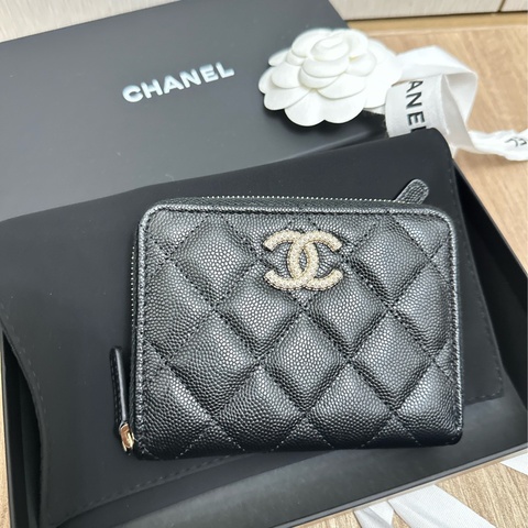 Chanel 金屬大雙C新款拉鏈短夾