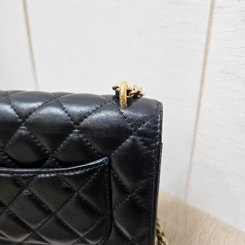 [限定甜出❣️] Chanel黑金菱格6卡肩斜背WOC-6