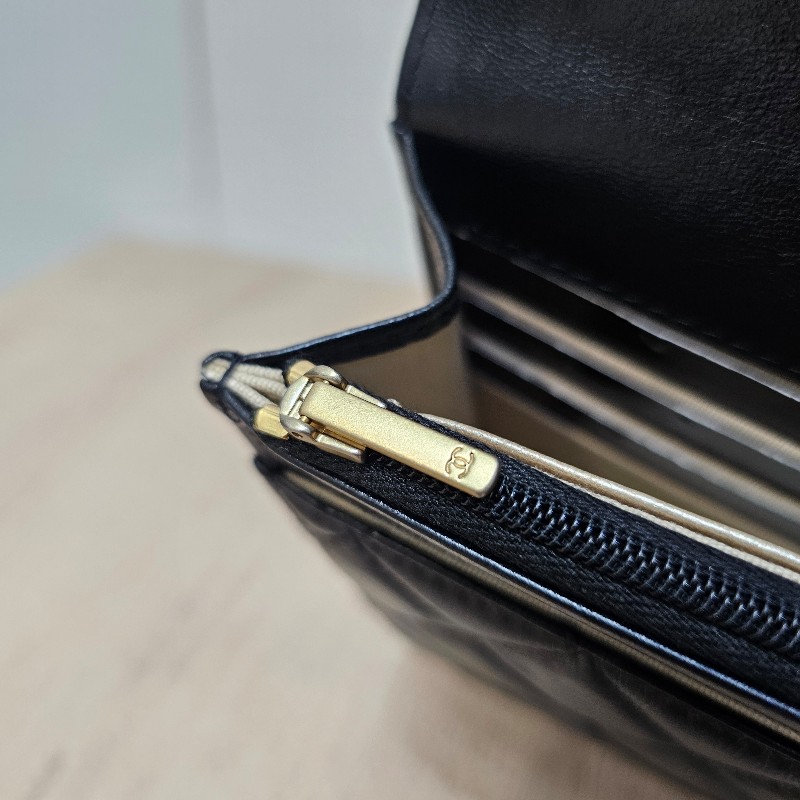 [限定甜出❣️] Chanel黑金菱格6卡肩斜背WOC-14