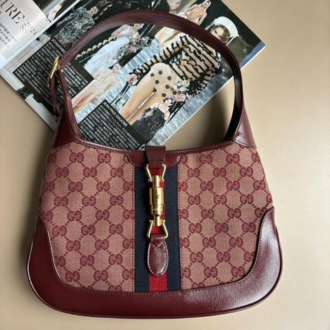 ::GUCCI:: 636706  Jackie 1961 酒紅色皮革拼接緹花布 賈姬包 肩背包 斜背包