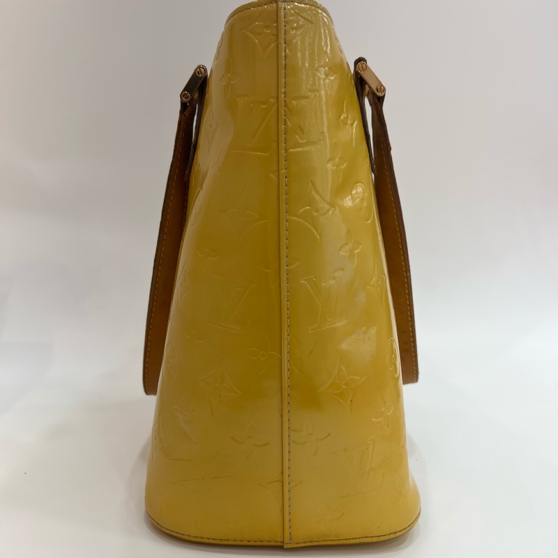 LV鵝黃色漆皮手提包-1