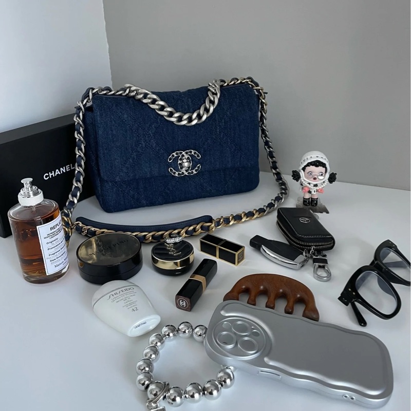 🈶購證 #22萬入手 #閒置絕版收藏 香奈兒19bag牛仔銀扣小號 芯片款-5