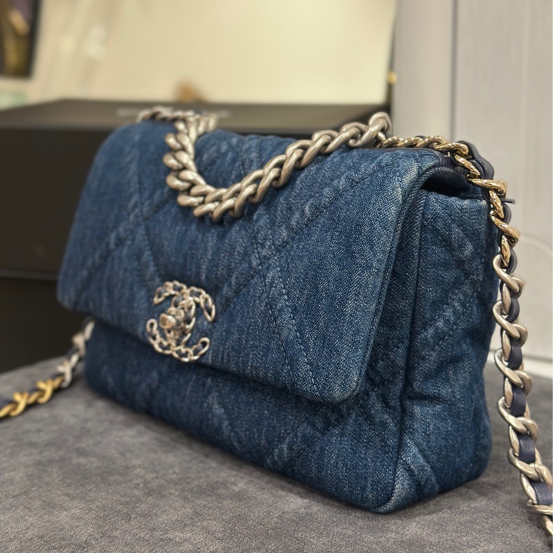 🈶購證 #22萬入手 #閒置絕版收藏 香奈兒19bag牛仔銀扣小號 芯片款-14