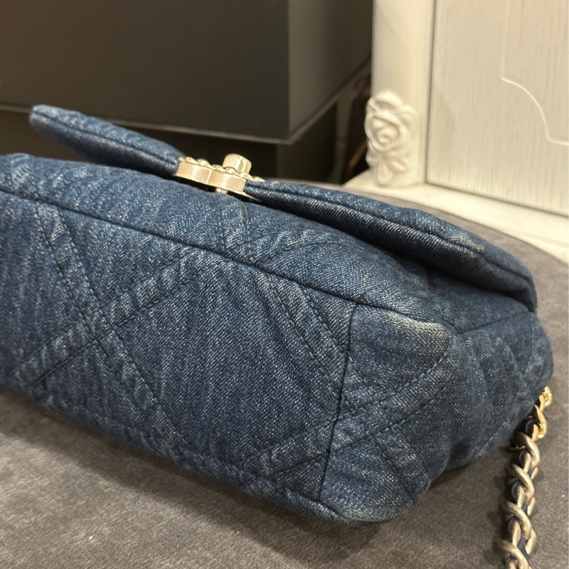 🈶購證 #22萬入手 #閒置絕版收藏 香奈兒19bag牛仔銀扣小號 芯片款-17