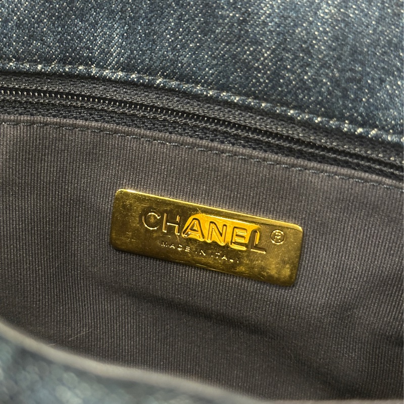 🈶購證 #22萬入手 #閒置絕版收藏 香奈兒19bag牛仔銀扣小號 芯片款-24