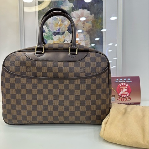 lv 棋盤格手提包 17年標，非常新