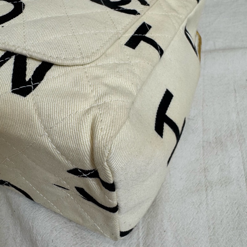 Chanel 菱格 Coco 手提包-9