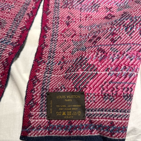 LV 圍巾