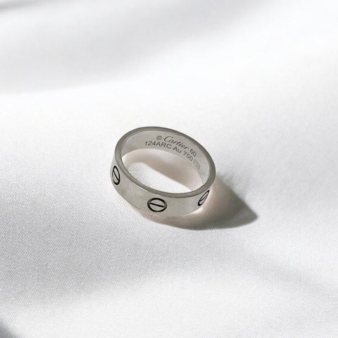 莉亞精品♡Cartier 卡地亞 love銀色戒指 #二手美品