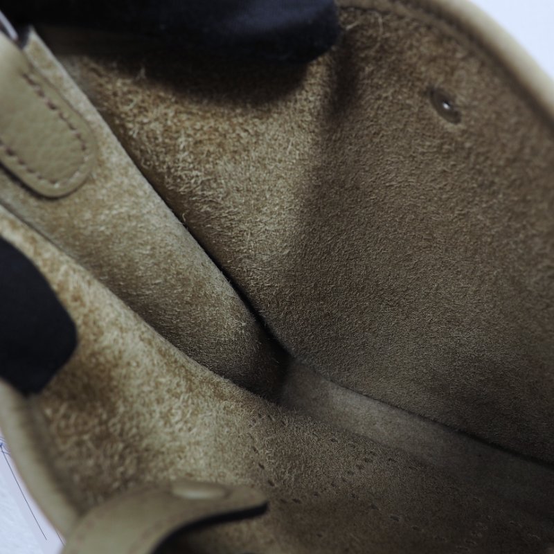 閒置新品 Hermes Mini Evelyne 8Q Beige Marfa 愛馬仕伊芙蓮 馬爾法米色銀扣-18