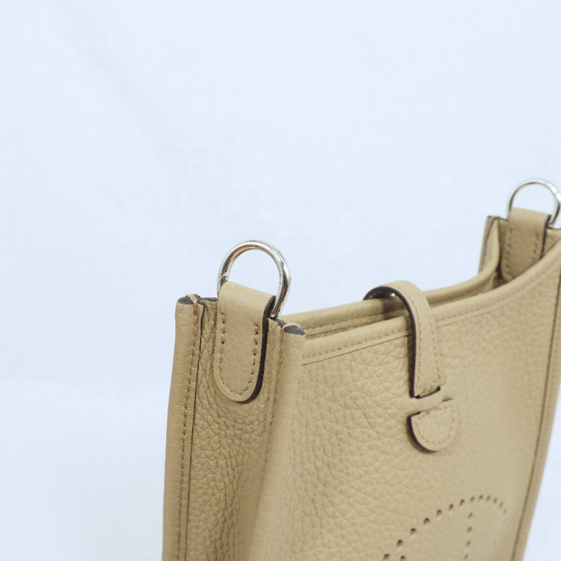 閒置新品 Hermes Mini Evelyne 8Q Beige Marfa 愛馬仕伊芙蓮 馬爾法米色銀扣-19