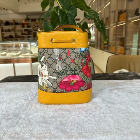 Gucci古馳Flora限量款黃色花卉水桶包 肩背包