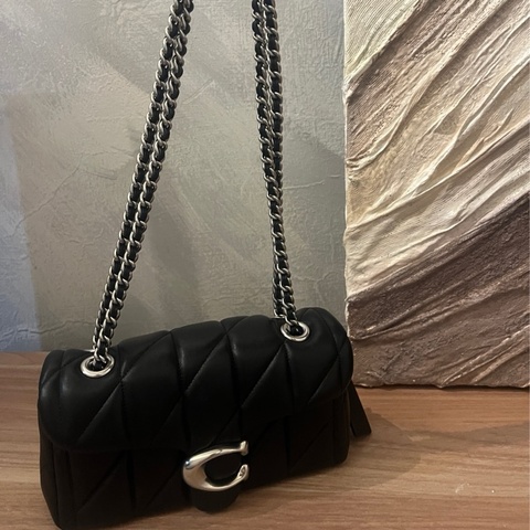 COACH Quilting Tabby 20鏈條肩背斜背包