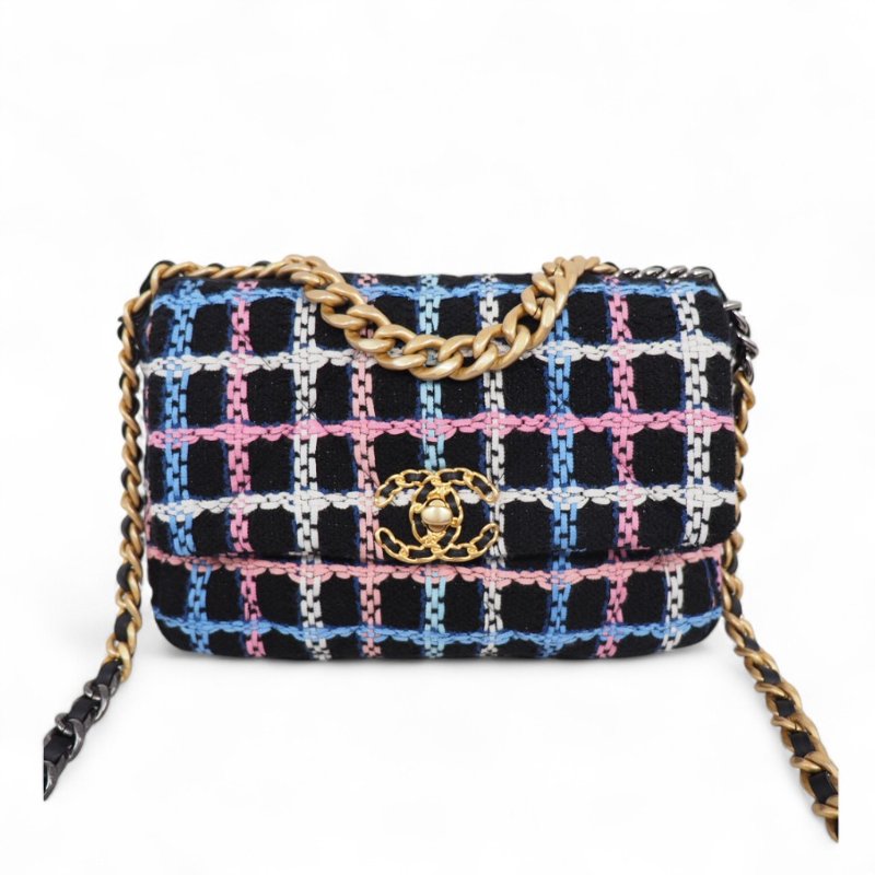 全球限量高定款!! 稀有CHANEL 19 HANDBAG 22S春夏高定限量版 Tweed 彩線粗花呢-6