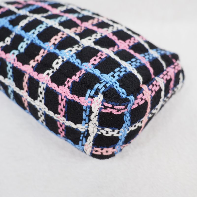 全球限量高定款!! 稀有CHANEL 19 HANDBAG 22S春夏高定限量版 Tweed 彩線粗花呢-14