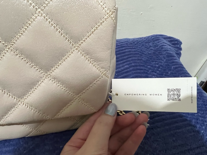 全新Tory Burch Willa系列油蠟羊皮肩背包-2