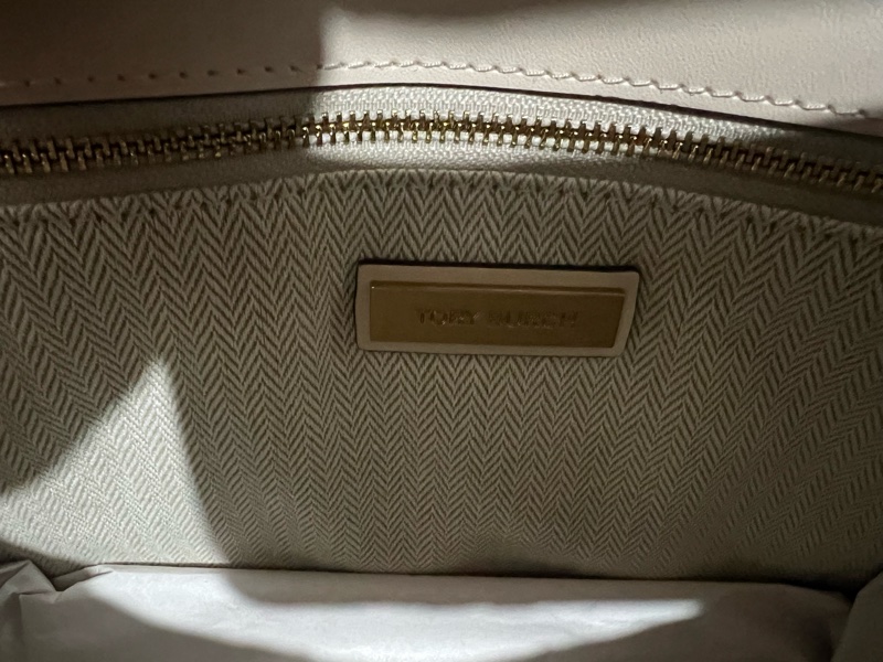 全新Tory Burch Willa系列油蠟羊皮肩背包-3