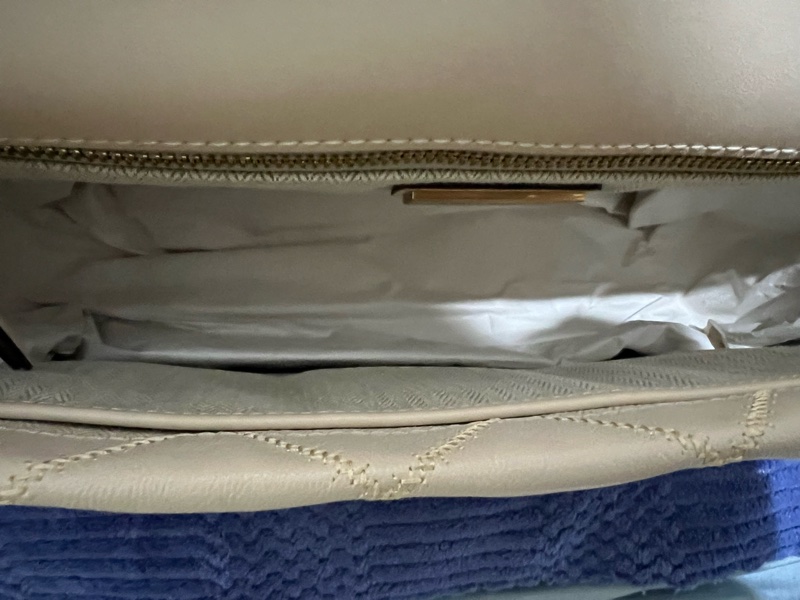 全新Tory Burch Willa系列油蠟羊皮肩背包-4