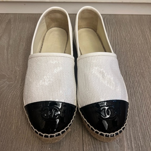 Chanel鉛筆鞋