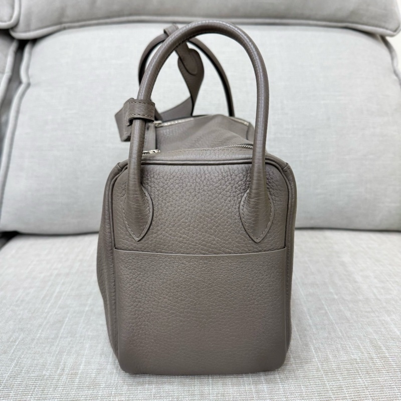 愛馬仕 Lindy26 錫器灰 銀扣 TC 皮 X-8