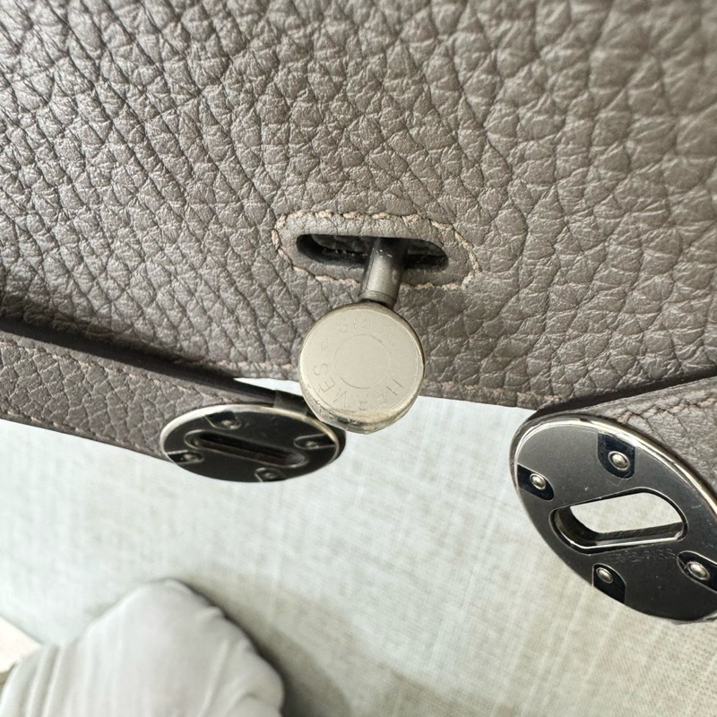 愛馬仕 Lindy26 錫器灰 銀扣 TC 皮 X-18