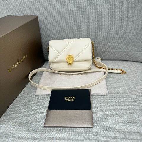 BVLGARI 寶格麗 超迷你包 serpenti cobochon 軟萌雲朵包 肩背包 斜背包