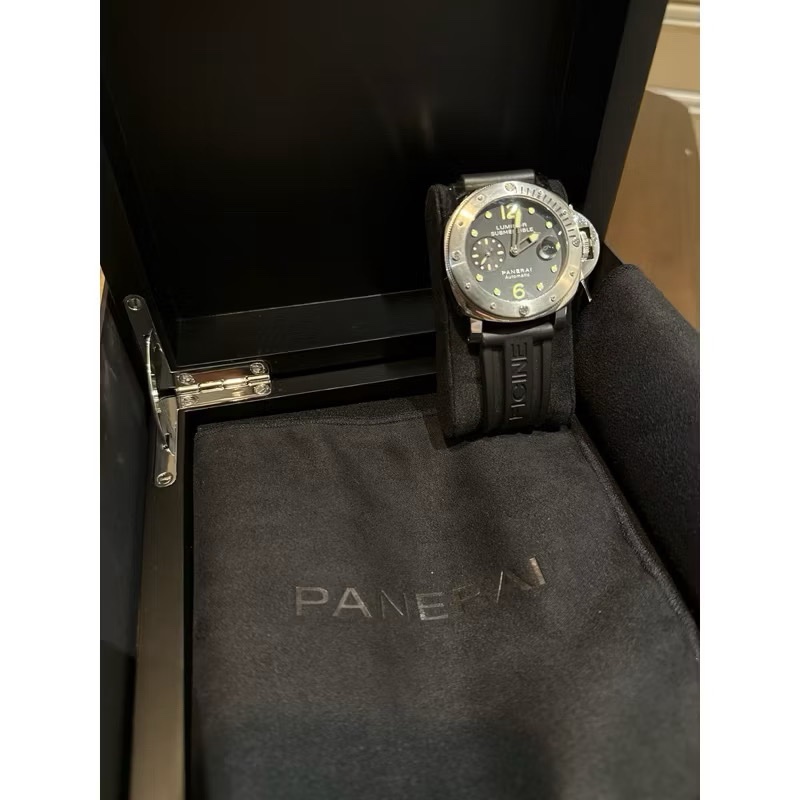 沛納海 Panerai 已保養含盒子錶帶全新 小工具-14