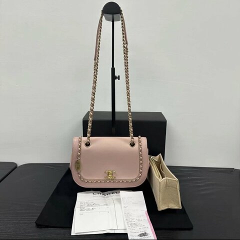 CHANEL 櫻花粉滾邊方胖子肩背包 98新配件:盒子購證塵袋