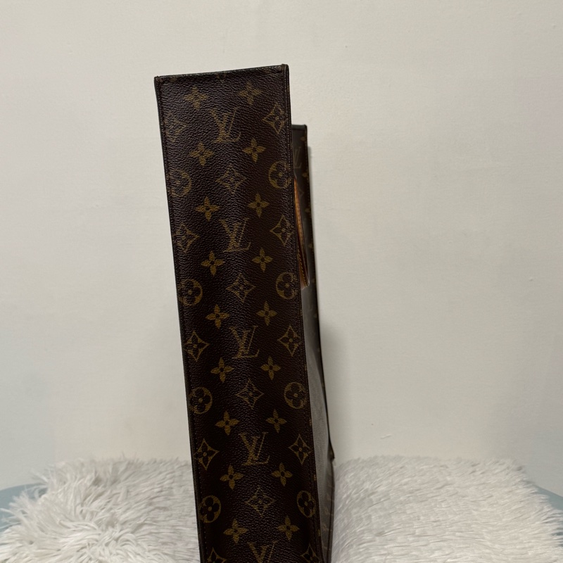 LV咖啡老花大款琴譜包-5