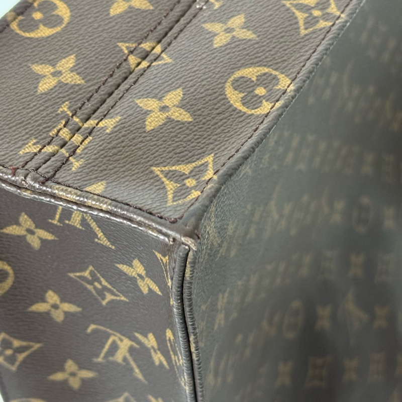 LV咖啡老花大款琴譜包-16