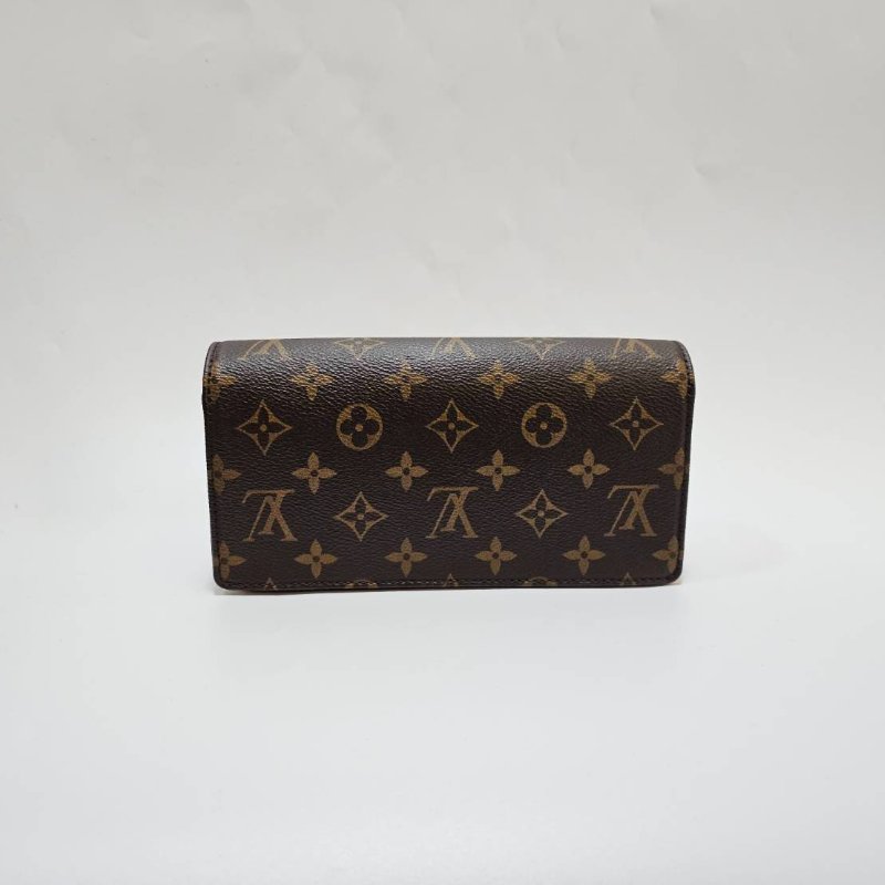 LV 原花金釦下蓋Lily WOC側背包M82509-2