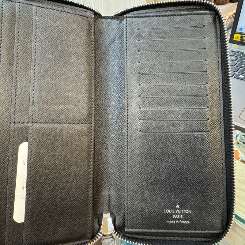 LV黑灰棋盤格直立式14卡ㄇ拉長夾N63095-9