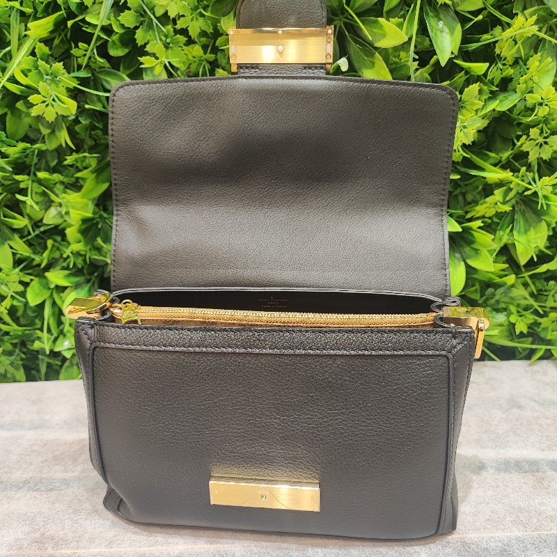 Louis Vuitton Dauphine Soft MM-10