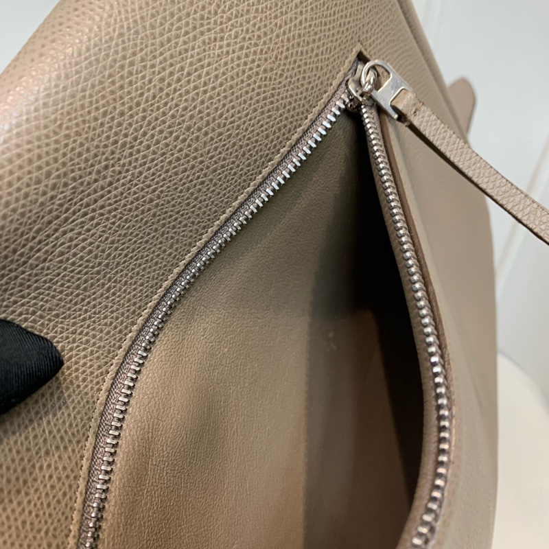 Celine 大象灰經典馬鞍 斜背包 XB570-24