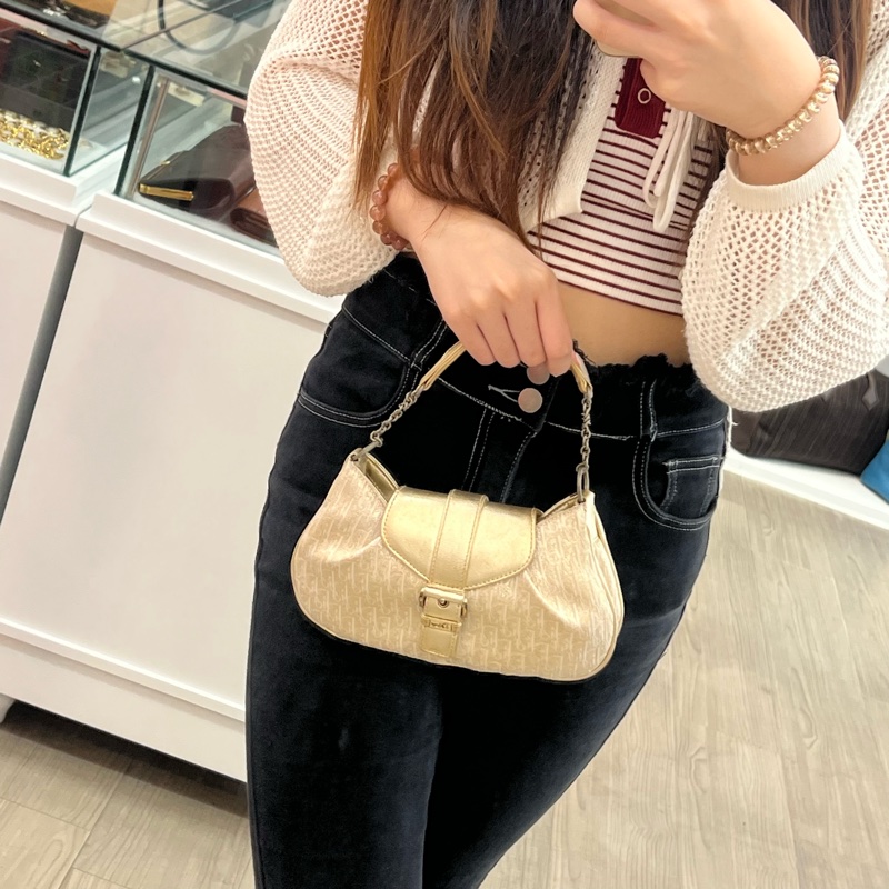 Dior 迪奧 金色晚宴腋下包-8