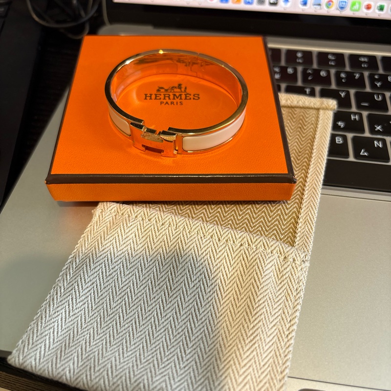 Hermes CLIC琺瑯手環玫瑰金/奶油白-2