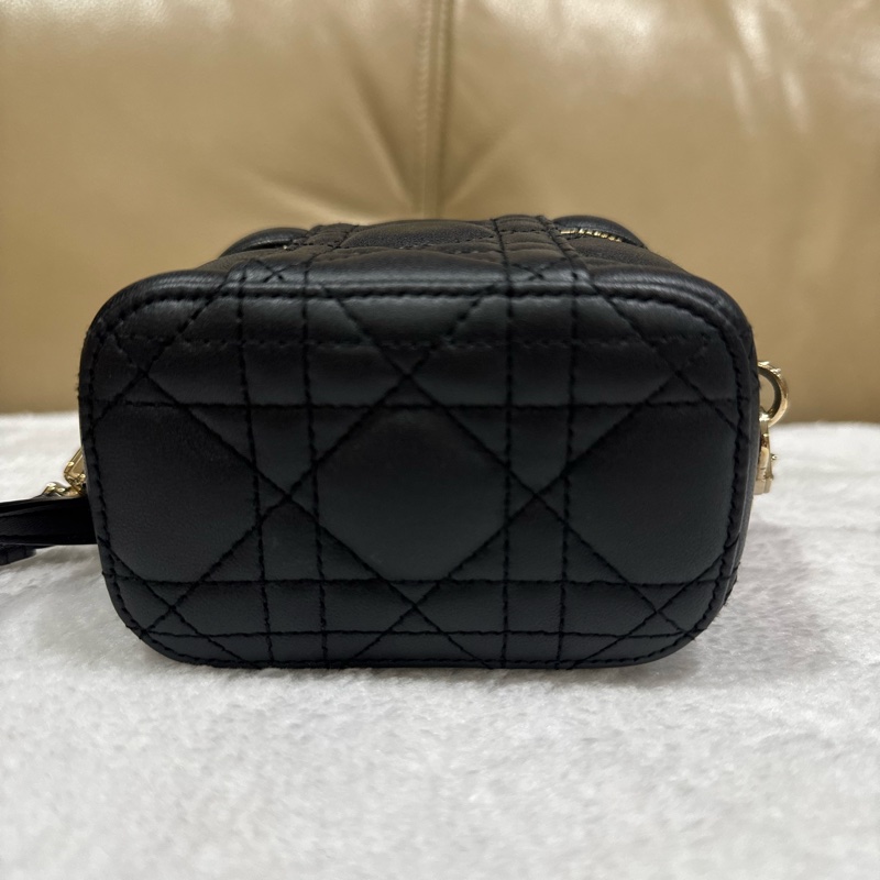 Lady Dior 微型化妝包 黑色 Cannage 籐格紋羊皮-8