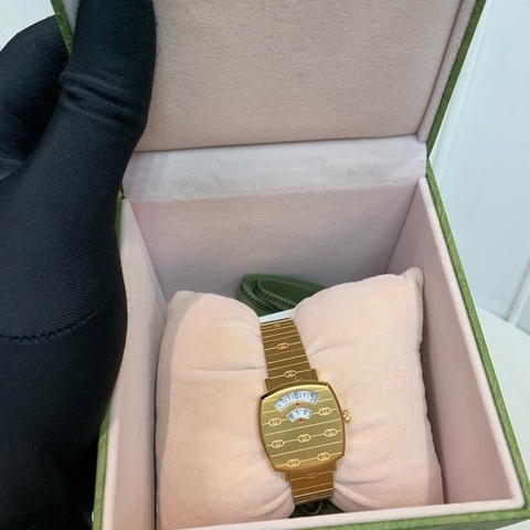 Gucci Grip 黃金 GG手錶 I168