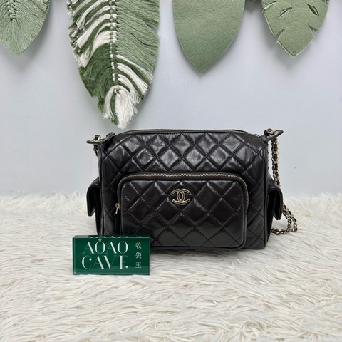 閑置品🌟CHANEL 24k 深棕色金扣羊皮相機包 24cm 晶片款