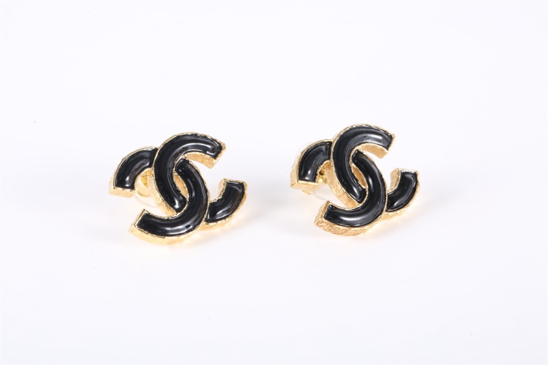CHANEL(香奈兒) 合金 23K 黑色琺瑯熔岩雙C耳環耳釘-1