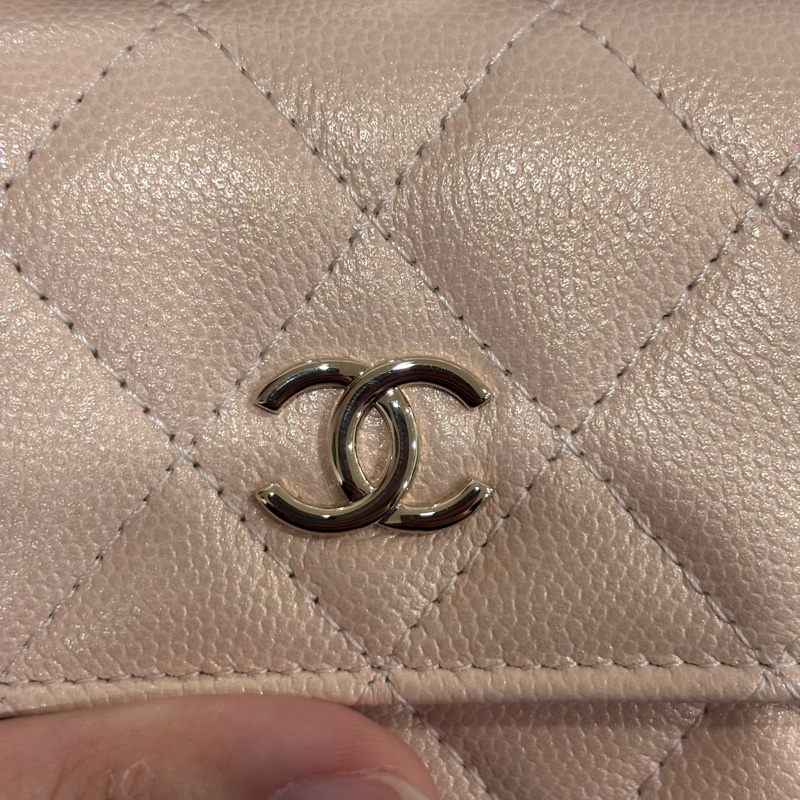 極新限量售出😍Chanel裸色珍珠荔枝牛皮菱格紋小卡包鏈條包-9