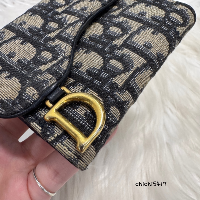 Dior Saddle 藍緹花布三折短夾-8