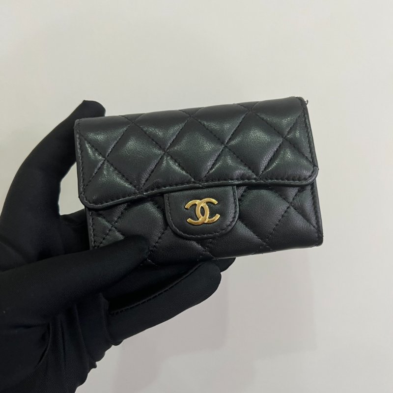 CHANEL AP0214/晶片款 黑金羊皮CF卡包-1