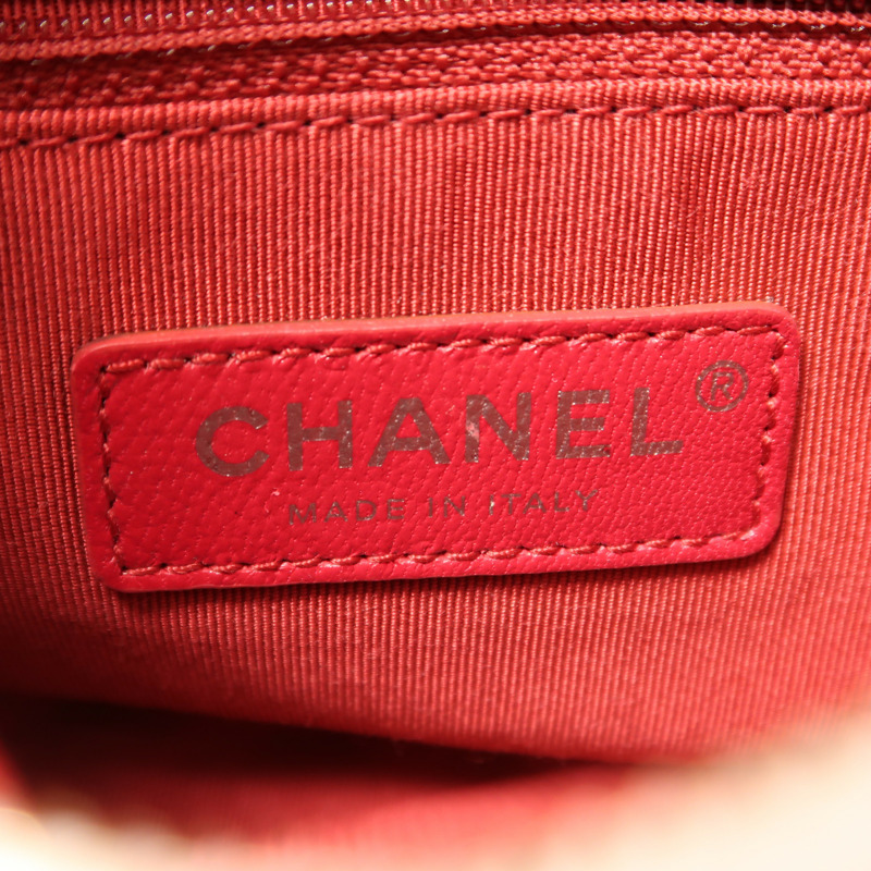 CHANEL 羊皮皮革Gabrielle Small鏈帶肩背袋-5