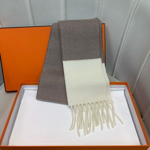 Hermes 羊絨 Cachmire 灰色拼白色圍巾 O634