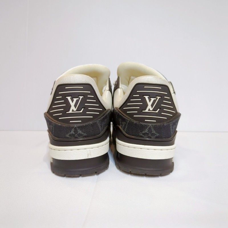 莉亞精品♡LV 黑牛仔Trainer 尺碼5.5-5